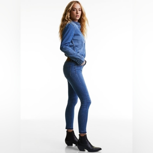 Denim Forum Denim - Denim Forum Nico Mid Rise Skinny Crop, Size 24